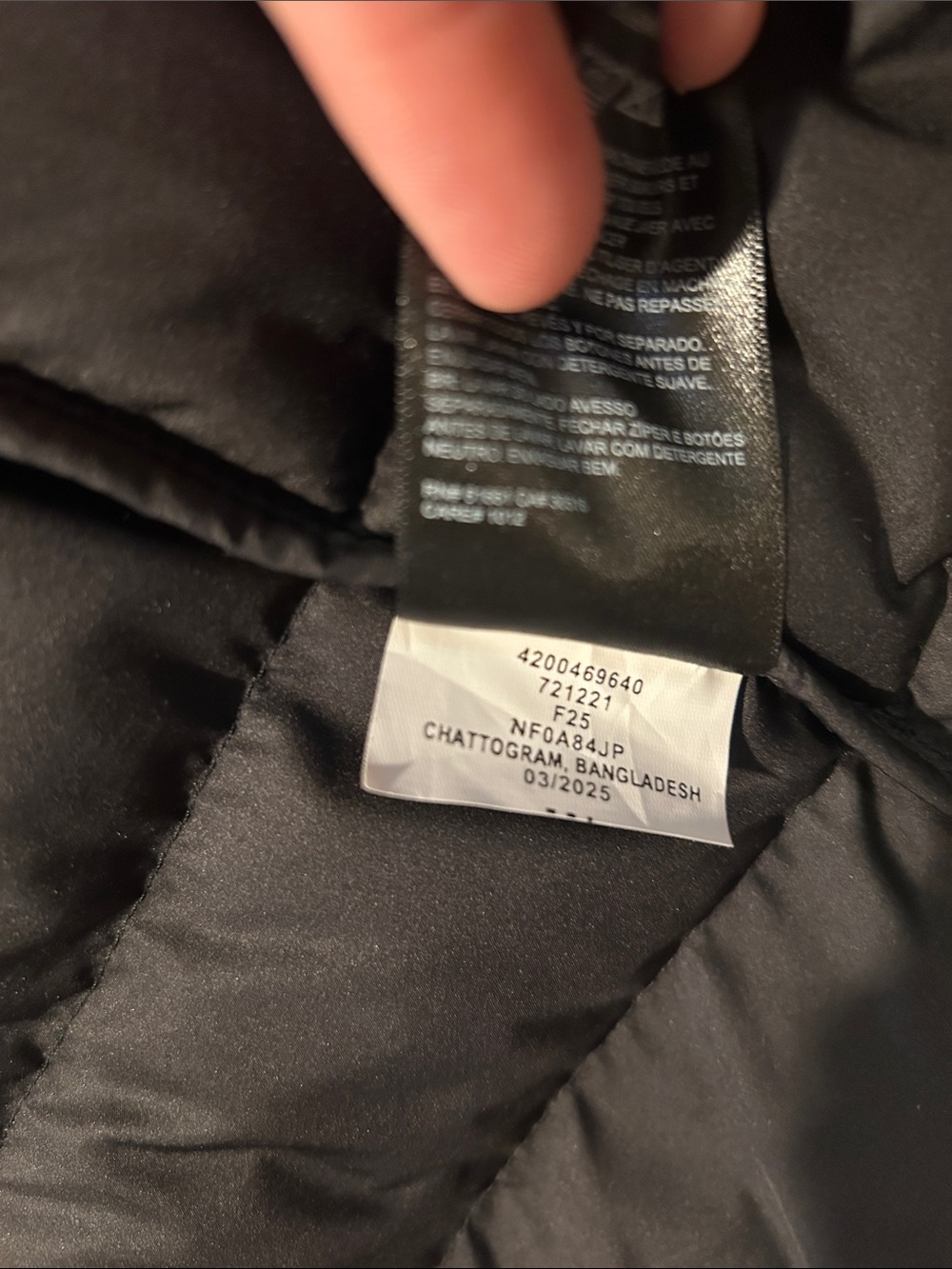 The North Face - Women’s Aconcagua 3 Vest in Black - Picture 13 of 13